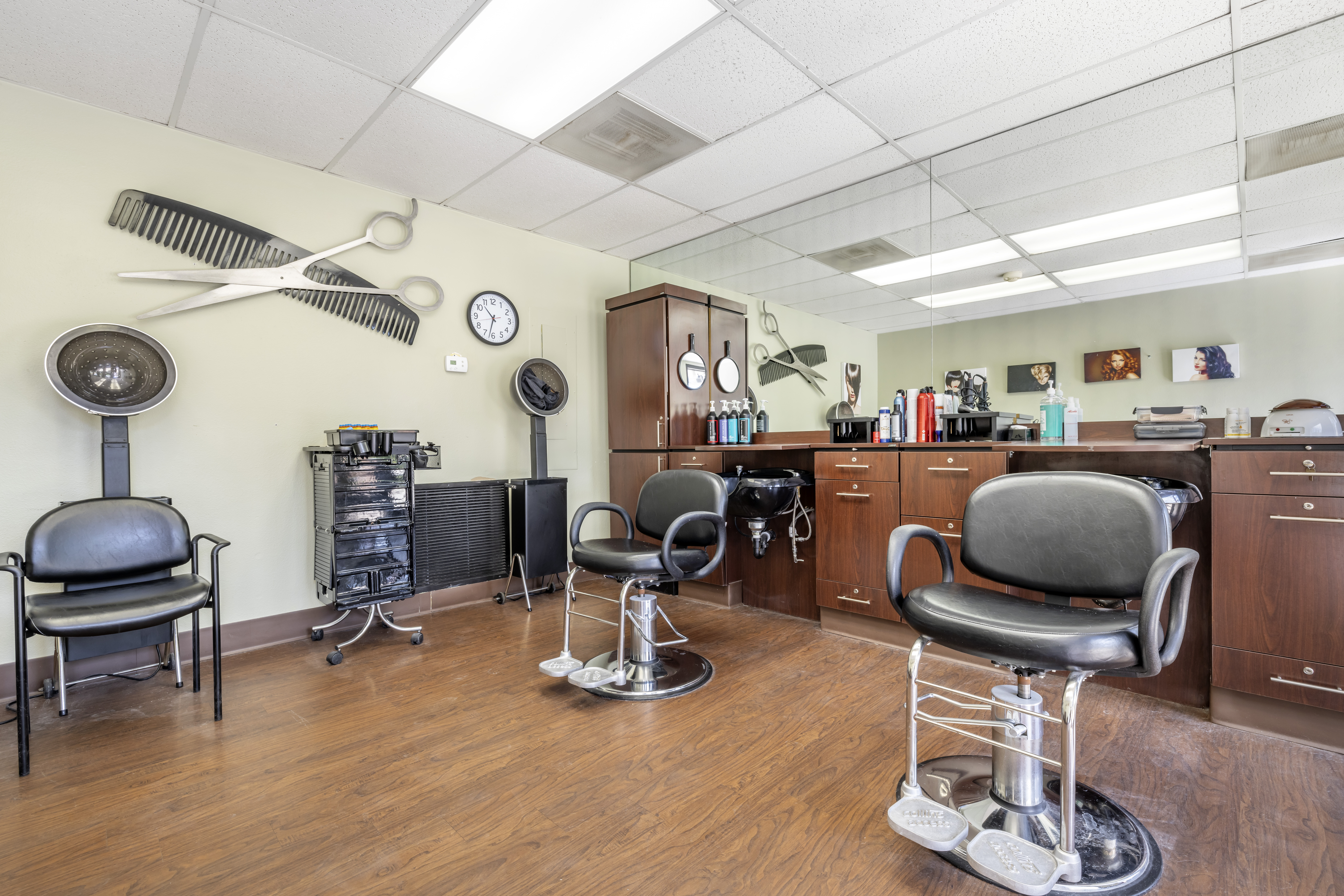 Salon